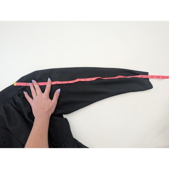 Peters & Ashley Vintage Black Swirl Print Satin Puffy Button Up Blouse Size M/L - Picture 8 of 10